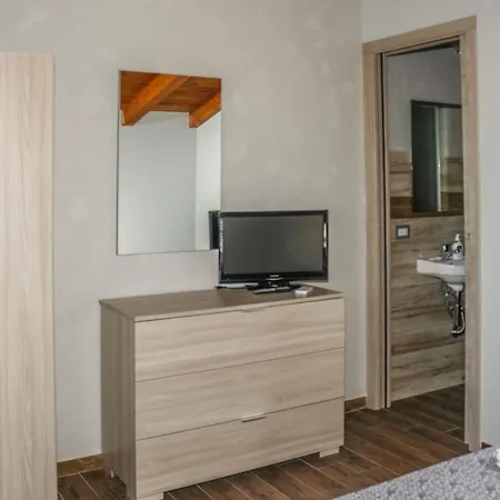 Ada Розолини