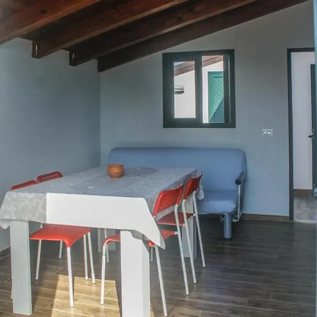 Casa de hóspedes Ada